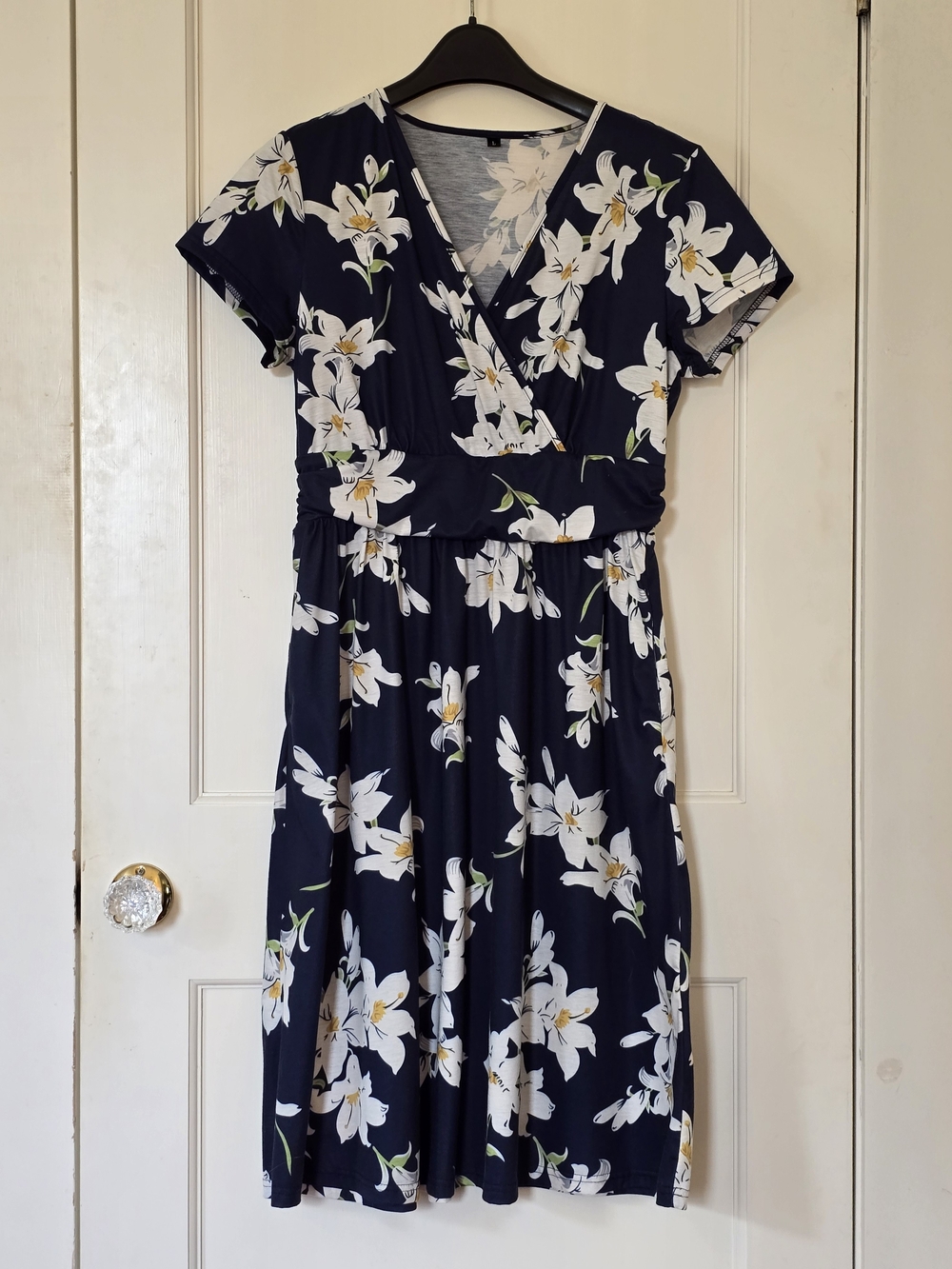 Navy Floral Faux-Wrap Short Sleeve Dress With Pockets LARGE